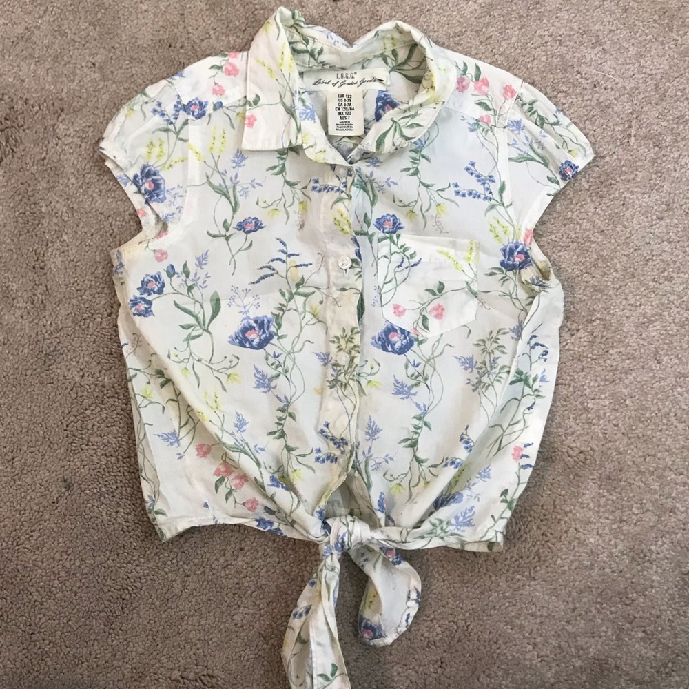 Little girls button up top